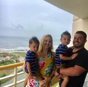 Meet your Posher, Ashlee